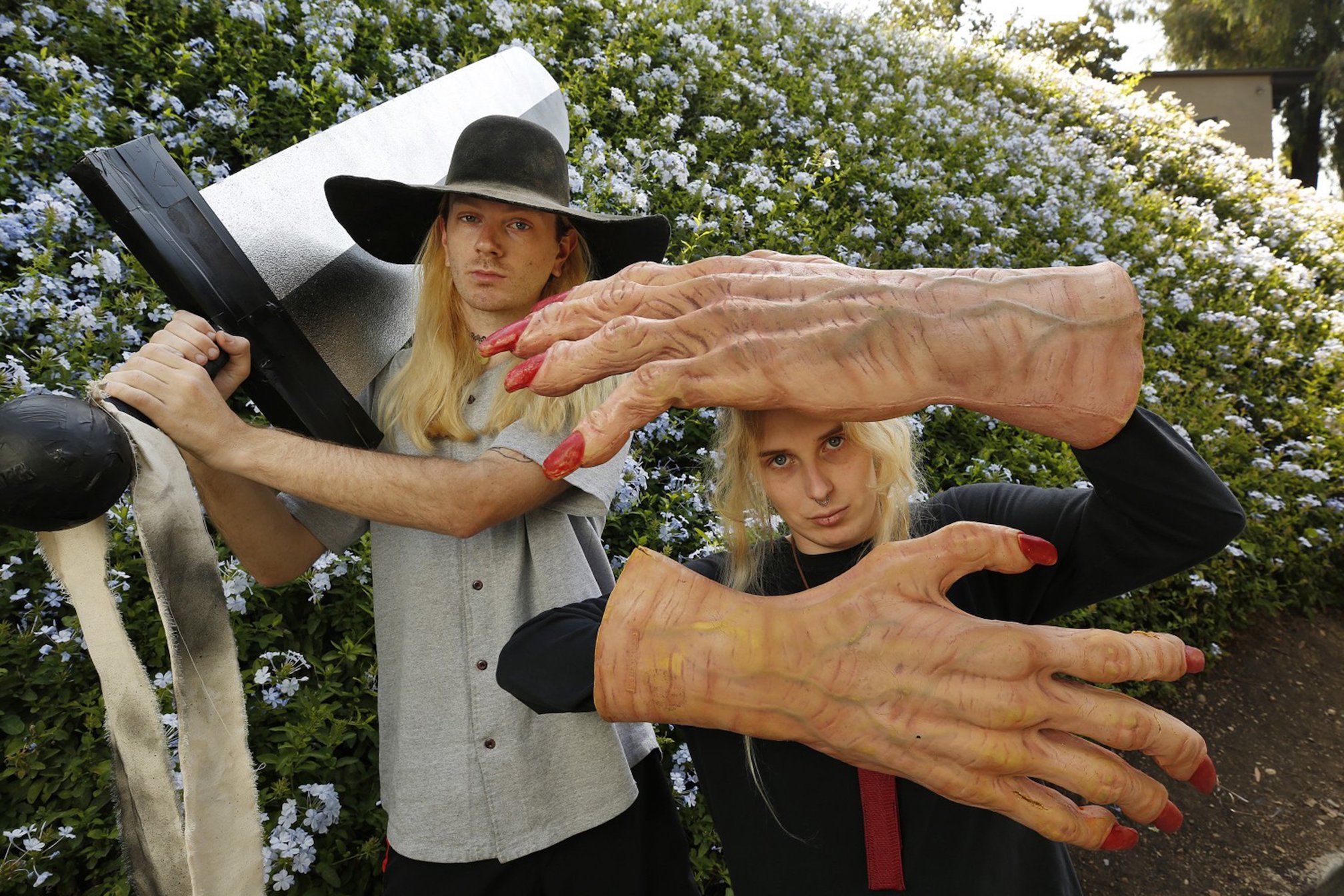 Promotional image of 100 gecs