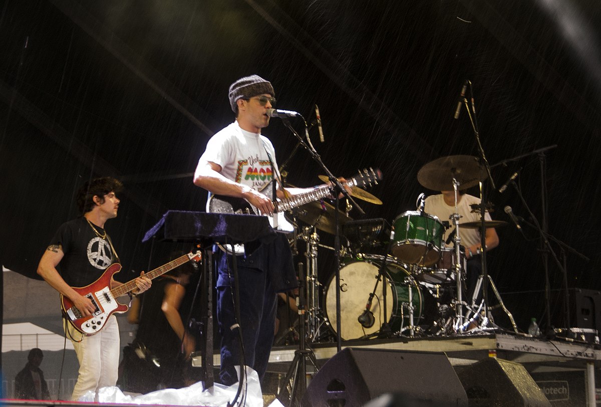 Publicity image of MGMT